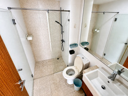 Waterfront Waves (D16), Condominium #607176361